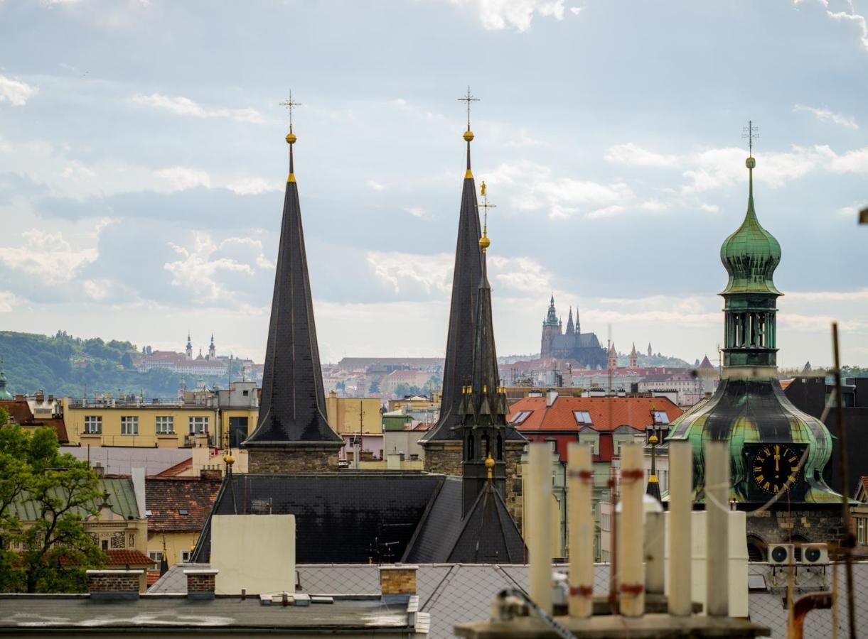 Rooftop Planet Prague Hotel Exterior foto