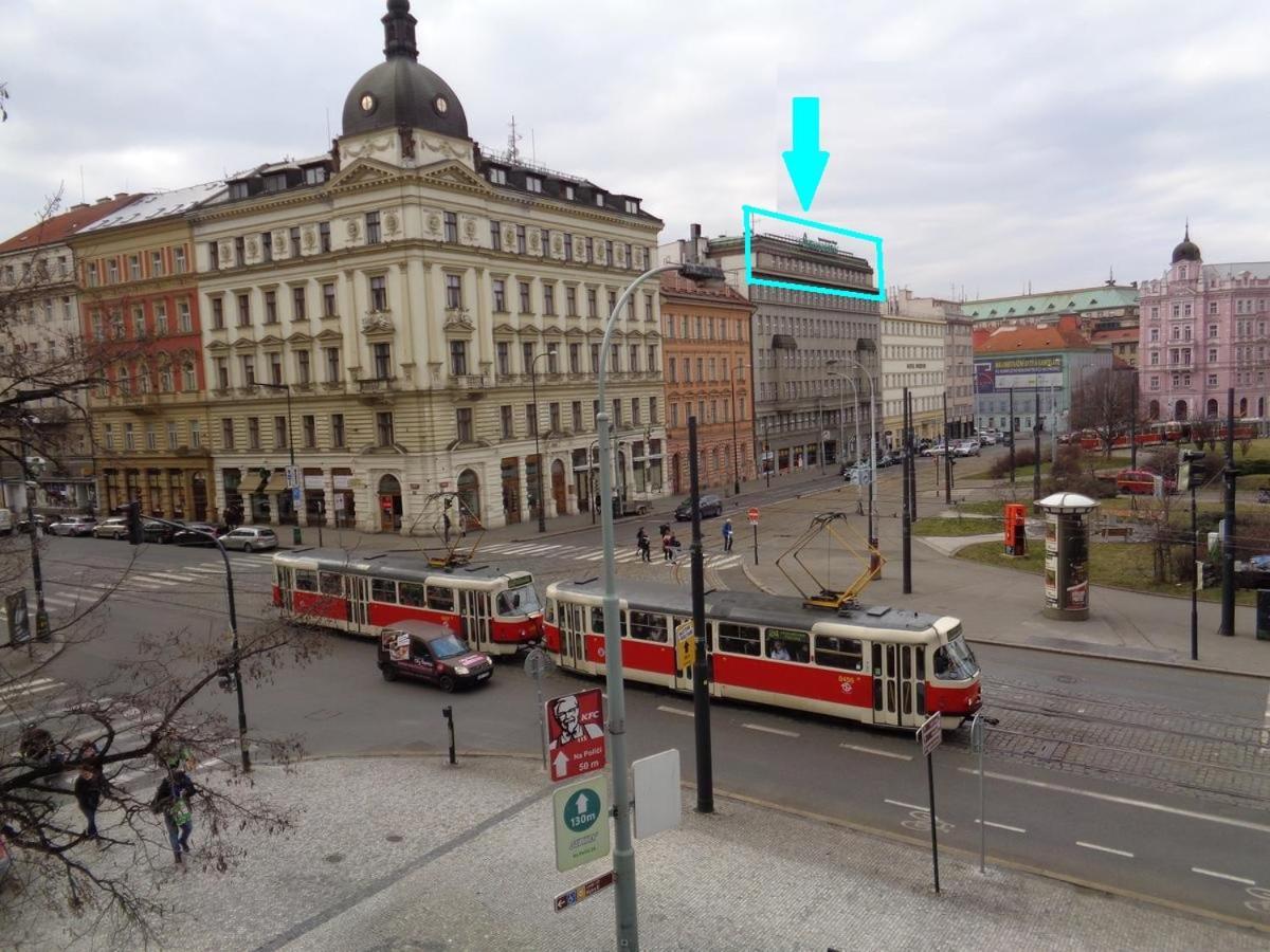 Rooftop Planet Prague Hotel Exterior foto